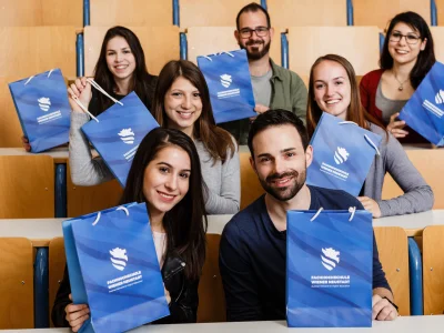 Service für Schulen & Bildungsberater*innen | FH Wiener Neustadt